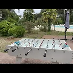 T4 Piscine Et Tennis