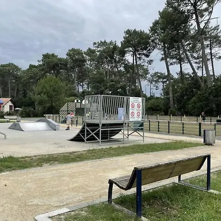 T4 Piscine Et Tennis Chalet Ondres